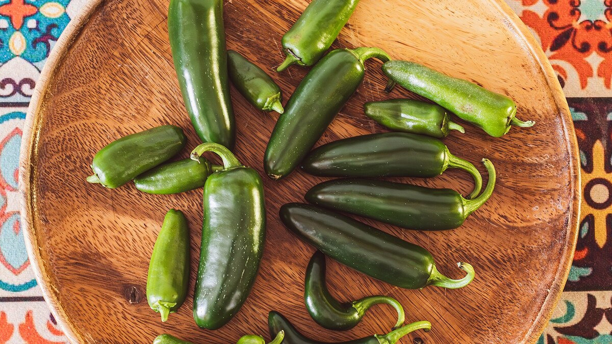 Piments jalapeños verts, exemple d’aliment qui commence par la lettre J